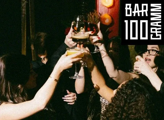 Blick auf die Bar der 100 GRAMM Bar