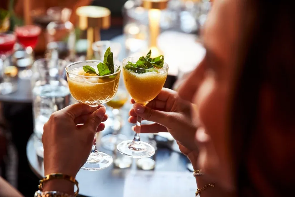 Frisch gemixte Daiquiris bei der Daiquiri Night der 100 GRAMM Bar (8)
