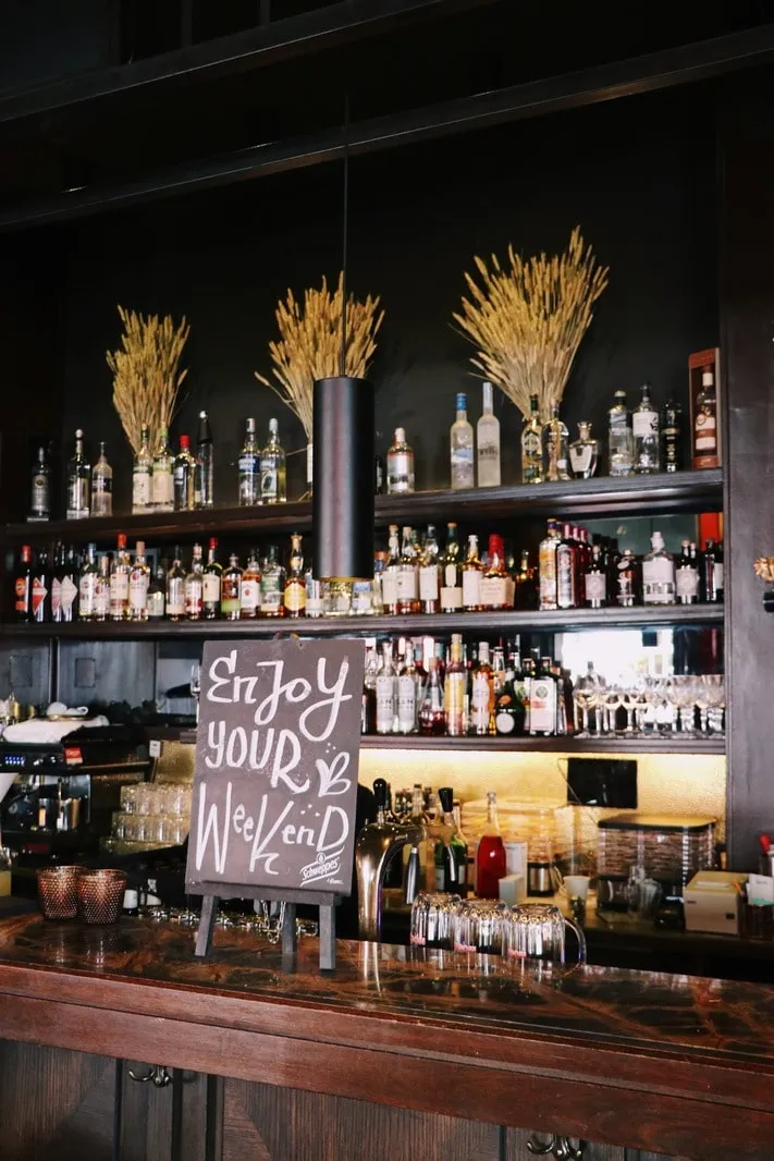 Frühe Impressionen der 100 GRAMM Bar aus dem Jahr 2020 (6)
